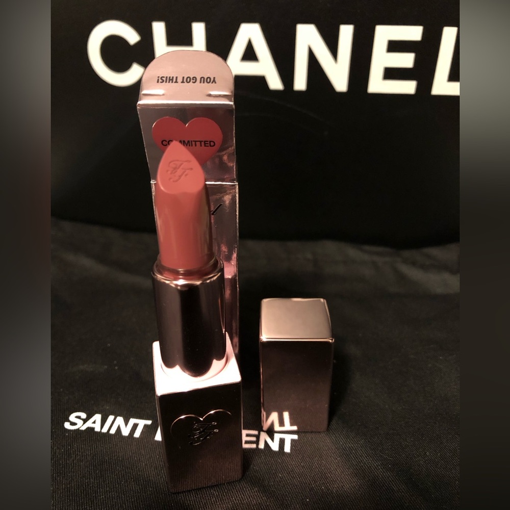 Too Faced Lady Bold Em-Power Pigment Lipstick Committed new in box